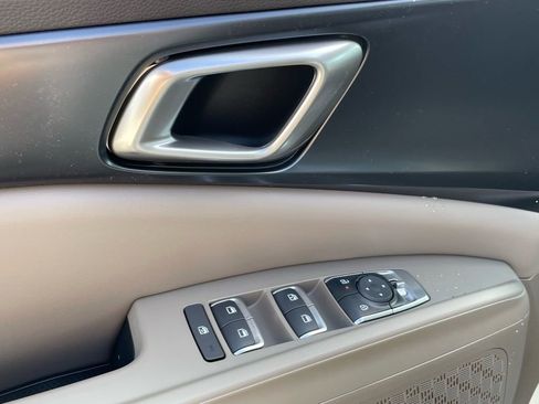 New 2026 Kia Carnival LXS image 11