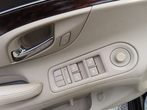 Used 2014 Buick LaCrosse Premium w/ Driver Confidence Package FWD image 19