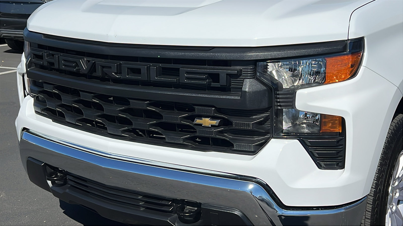 Certified 2025 Chevrolet Silverado 1500 W/T RWD image 10