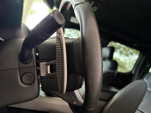 Used 2019 Ford F150 Raptor w/ Equipment Group 802A Luxury AWD/4WD image 47