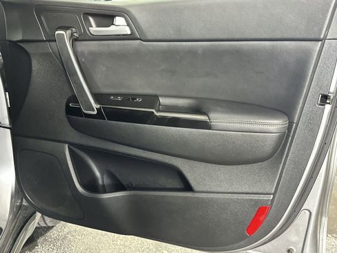 Used 2022 Kia Sportage Nightfall Edition w/ Nightfall Fwd Premium Package image 31