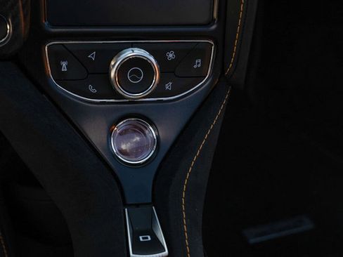 Used 2022 McLaren 720S Spider image 43