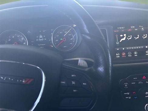 Used 2022 Dodge Charger GT image 11