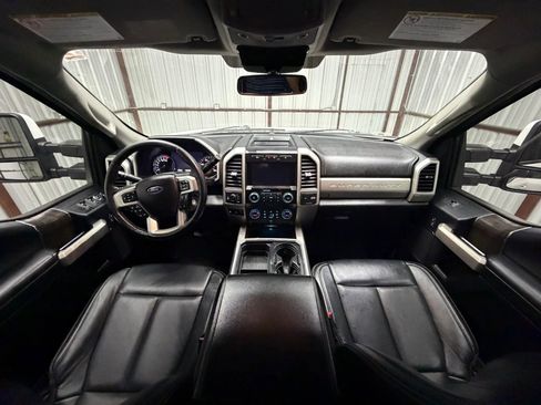 Used 2020 Ford F250 Lariat w/ FX4 Off-Road Package AWD/4WD image 16