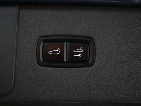 Certified 2020 Porsche Cayenne AWD/4WD image 31