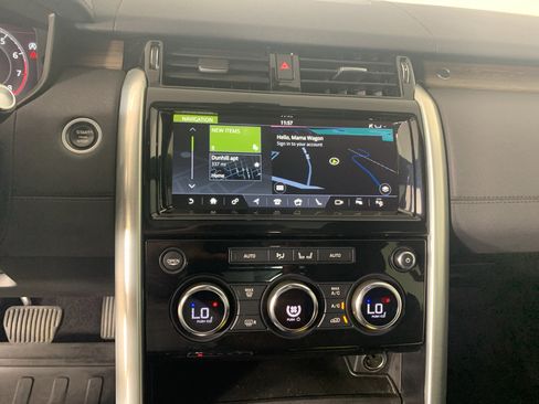 Used 2019 Land Rover Discovery HSE AWD/4WD image 25