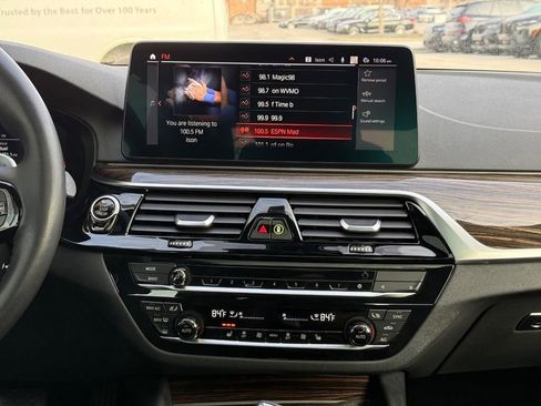 Used 2022 BMW 530i xDrive 530i xDrive w/ Executive Package image 12