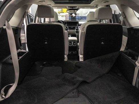 Used 2023 Kia Sorento SX FWD image 28