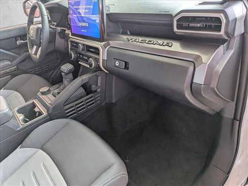 Used 2025 Toyota Tacoma TRD Sport RWD image 20