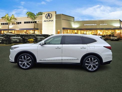 Used 2024 Acura MDX SH-AWD w/ Technology Package image 4