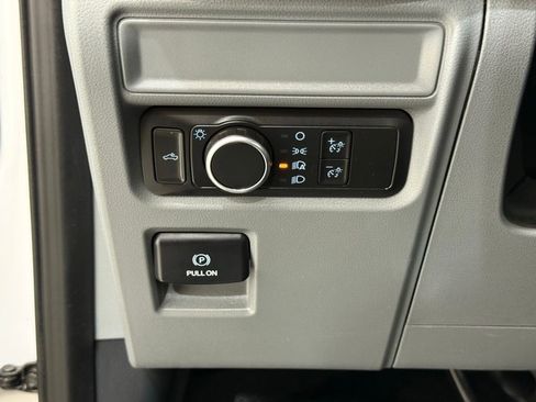 Used 2021 Ford F150 XL w/ Trailer Tow Package image 30