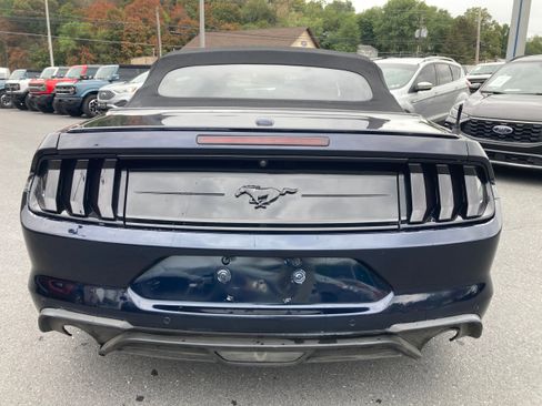 Used 2021 Ford Mustang Premium image 5
