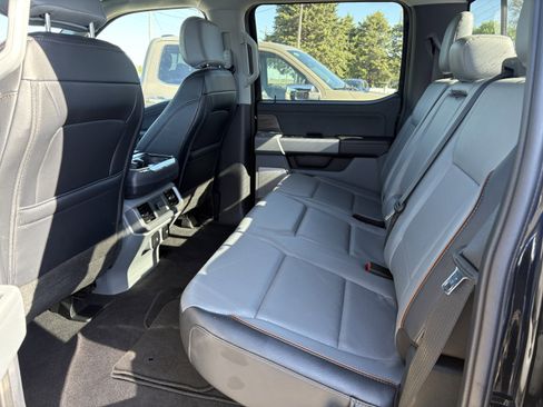 Used 2025 Ford F150 Lariat w/ Equipment Group 501A Mid AWD/4WD image 7