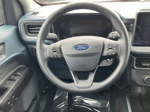New 2025 Ford Maverick XL image 17