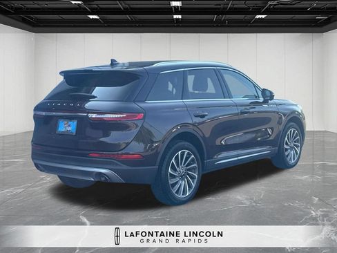 Certified 2023 Lincoln Corsair Reserve w/ Equipment Group 201A AWD/4WD image 5