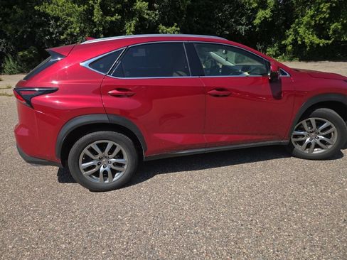 Used 2015 Lexus NX 200t AWD w/ Premium Package image 16
