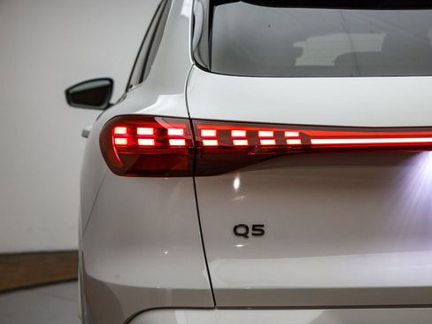 Certified 2025 Audi Q5 Premium Plus w/ Premium Plus image 10