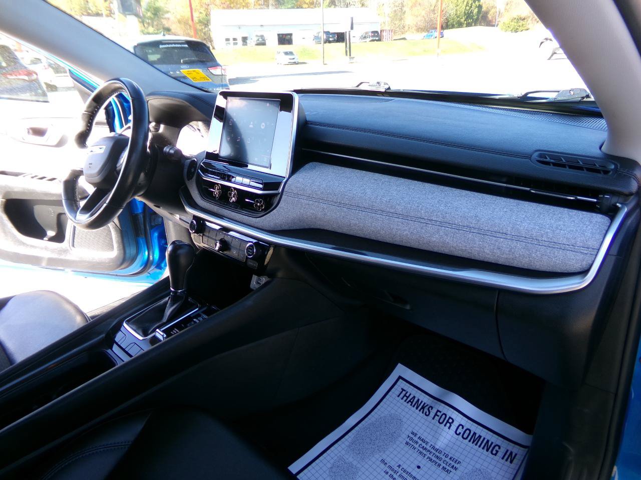 Used 2022 Jeep Compass Latitude w/ Convenience Group AWD/4WD image 22