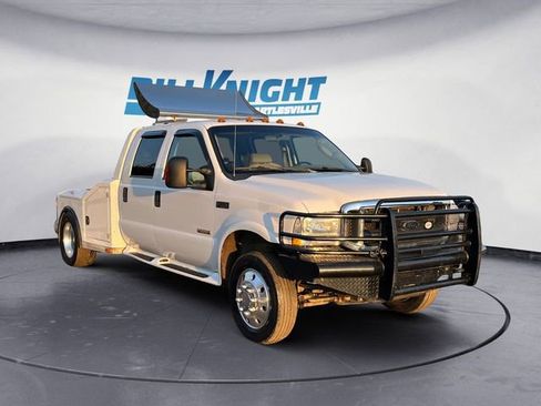 Used 2004 Ford F550 2WD Crew Cab Super Duty image 7