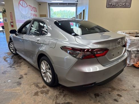 Used 2024 Toyota Camry LE FWD image 8
