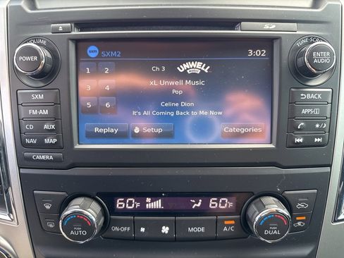 Used 2018 Nissan Titan PRO-4X w/ Pro-4x Convenience Package image 44