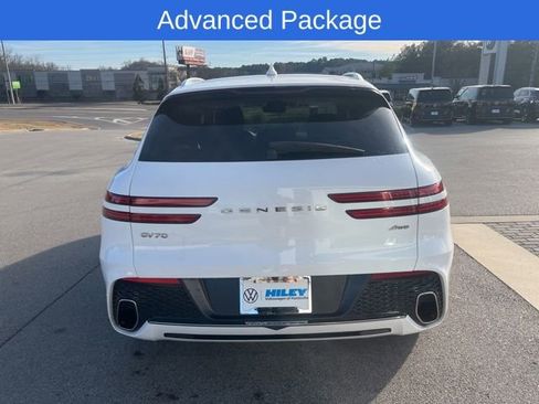 Used 2022 Genesis GV70 2.5T w/ Advanced Package image 7