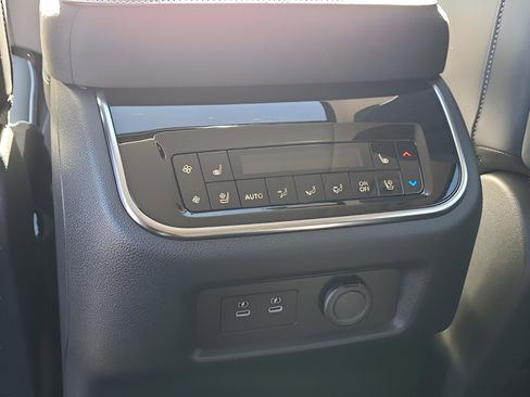 New 2026 INFINITI QX80 Luxe w/ Cargo Package image 15