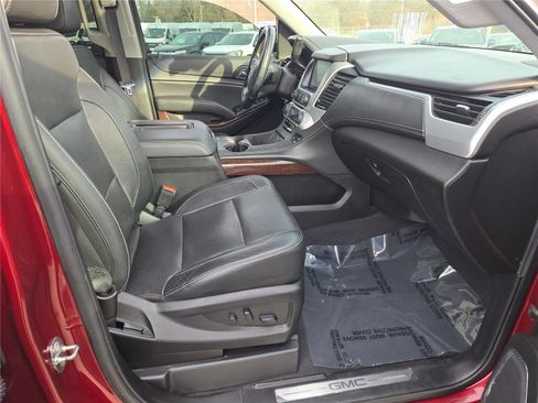 Used 2019 GMC Yukon SLT w/ Open Road Package image 7