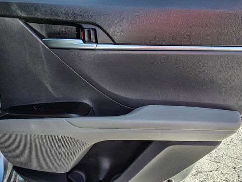 Used 2024 Toyota Camry LE image 33