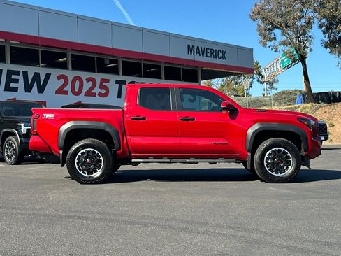 New 2025 Toyota Tacoma TRD Off-Road image 6