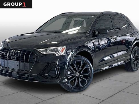 Used 2021 Audi Q3 2.0T Premium Plus w/ Premium Plus Package image 1