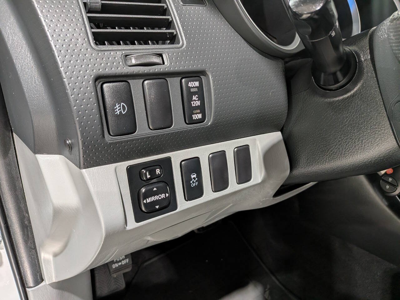 Used 2015 Toyota Tacoma PreRunner w/ TRD Sport Package RWD image 30