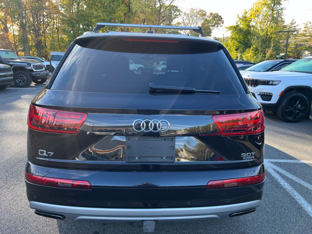 Used 2017 Audi Q7 3.0T Premium Plus w/ Premium Plus Package AWD/4WD image 6
