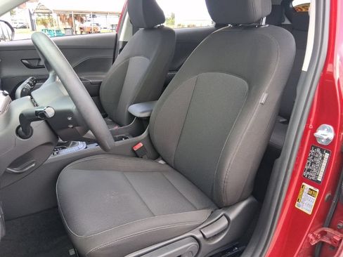 Used 2026 Hyundai Kona SE FWD image 10