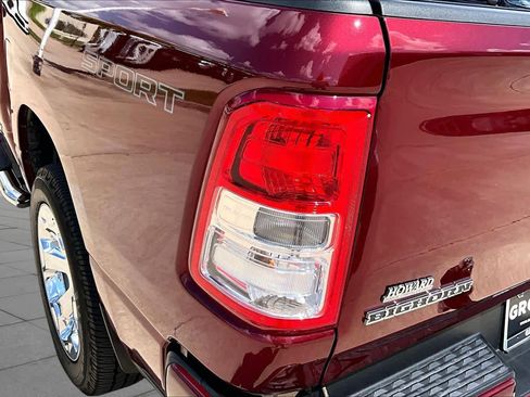 Used 2022 RAM 1500 Big Horn AWD/4WD image 28
