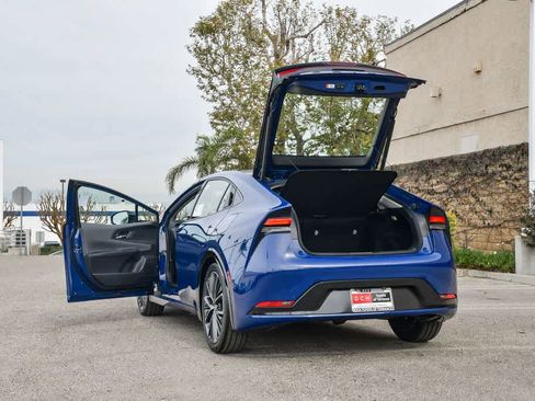 New 2026 Toyota Prius Limited image 27