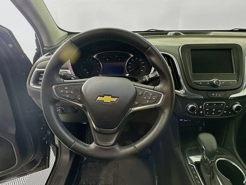 Used 2023 Chevrolet Equinox LT FWD image 16