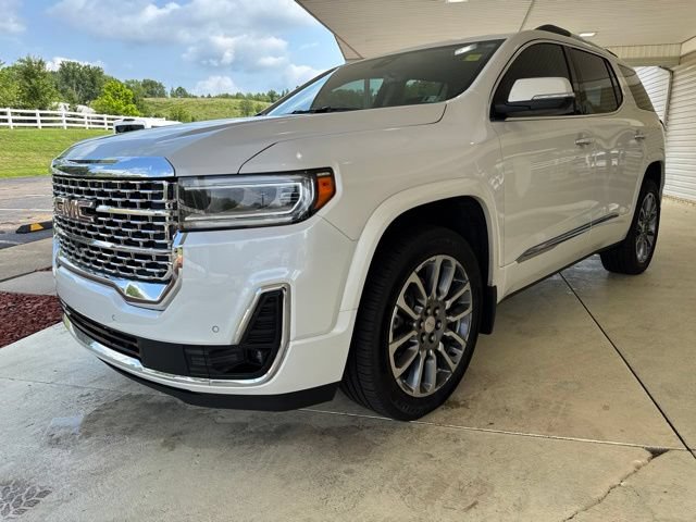 Used 2023 GMC Acadia Denali w/ Denali Technology Package AWD/4WD image 9