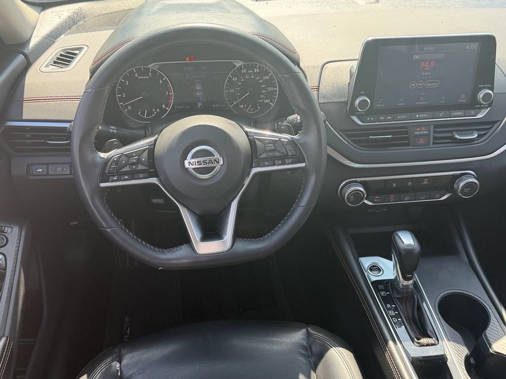 Used 2021 Nissan Altima 2.5 SR FWD image 11