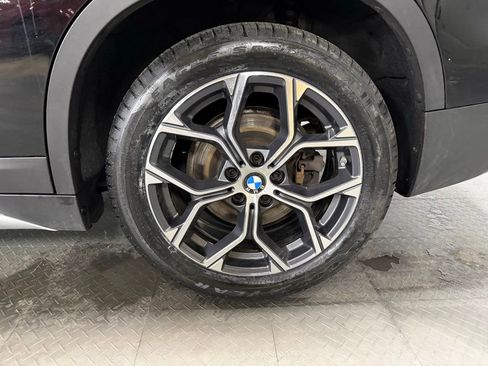 Used 2021 BMW X1 xDrive28i w/ Convenience Package image 7