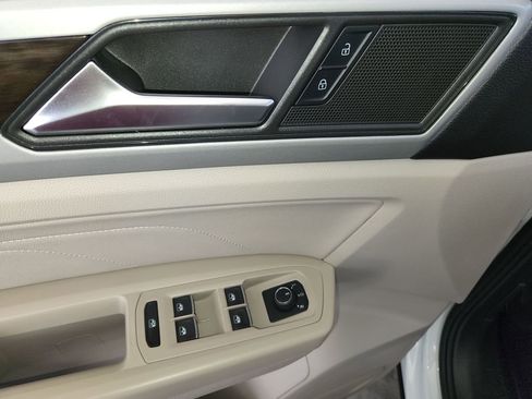 Used 2023 Volkswagen Atlas SE FWD image 29