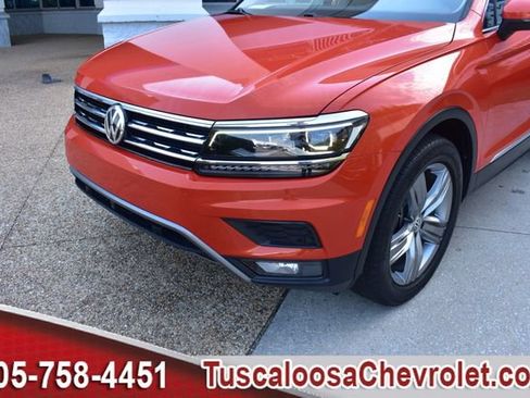 Used 2019 Volkswagen Tiguan SEL Premium AWD/4WD image 49