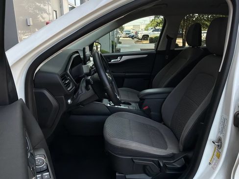 Used 2021 Ford Escape SE FWD image 10