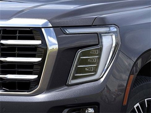 New 2026 GMC Yukon Elevation image 10