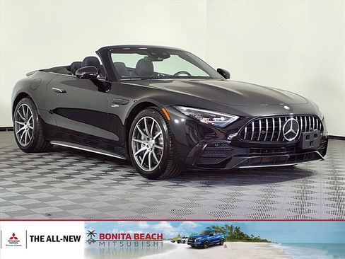Used 2023 Mercedes-Benz SL 43 AMG w/ Driver Assistance Package image 1