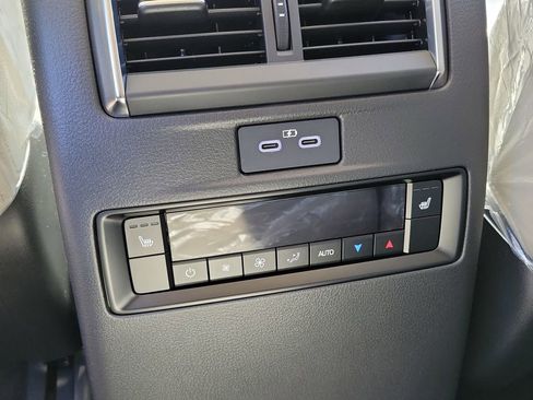 New 2026 MAZDA CX-90 3.3 Turbo w/ Preferred Package image 16