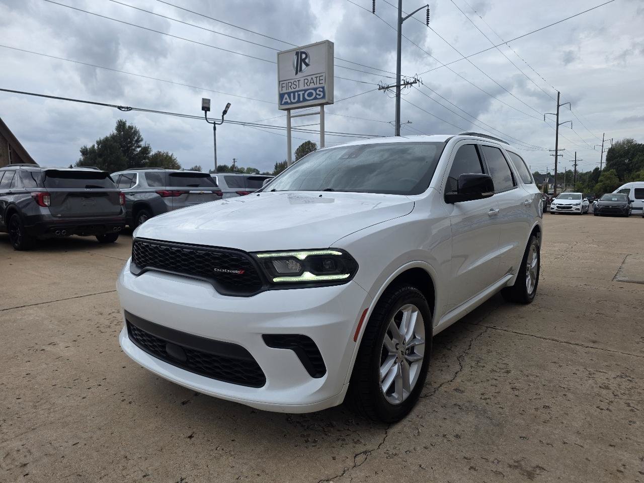 Used 2024 Dodge Durango GT AWD/4WD image 3
