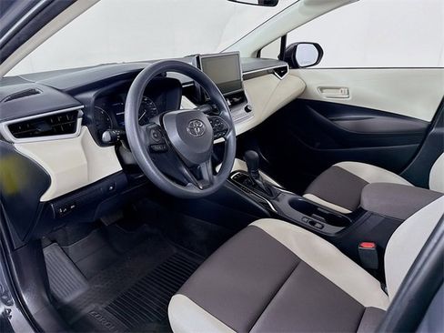 Certified 2023 Toyota Corolla LE image 7