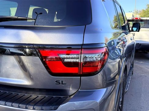 Used 2022 Nissan Armada SL w/ Midnight Edition Package image 6