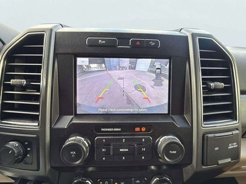 Used 2021 Ford F250 XLT w/ XLT Value Package image 11